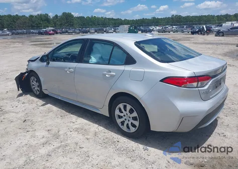 2021 Toyota Corolla Le z USA, uszkodzony, nr VIN 5YFEPMAE0MP192244